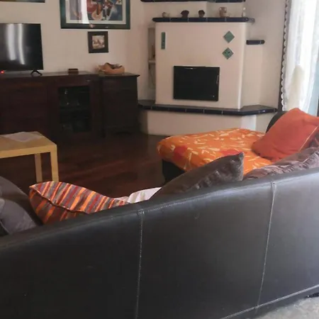 Maddy Apartman *